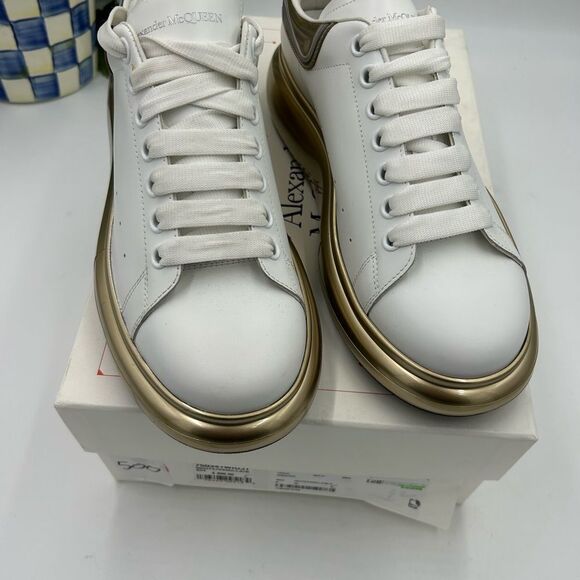 Men’s Alexander, McQueen chunky clear sole , leather sneaker size 42 made Italy - Picture 3 of 7